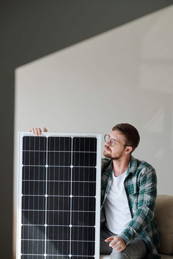 Quoi vérifier avant d'acheter un panneau solaire ?